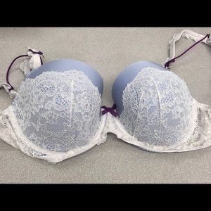Victoria’s Secret dream angels bra